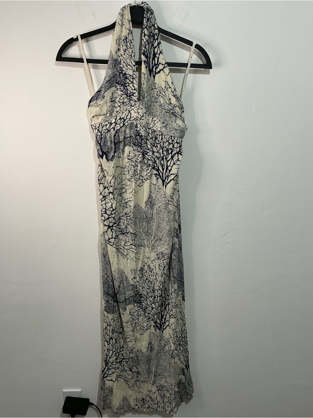 Quiksilver Cream with Pattern Halter-Style Maxi Dress